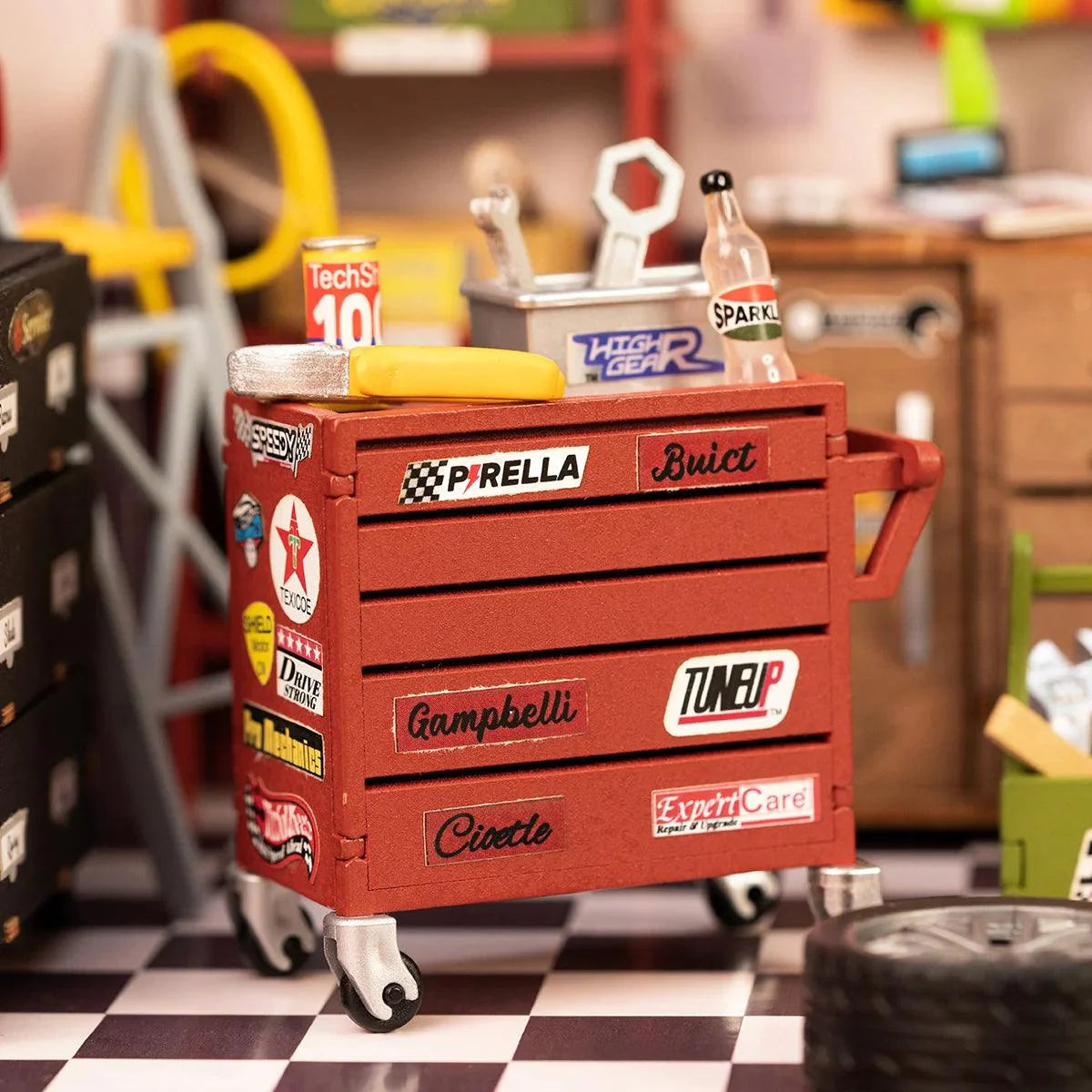 Rolife: Garage Workshop DIY Miniature House Kit